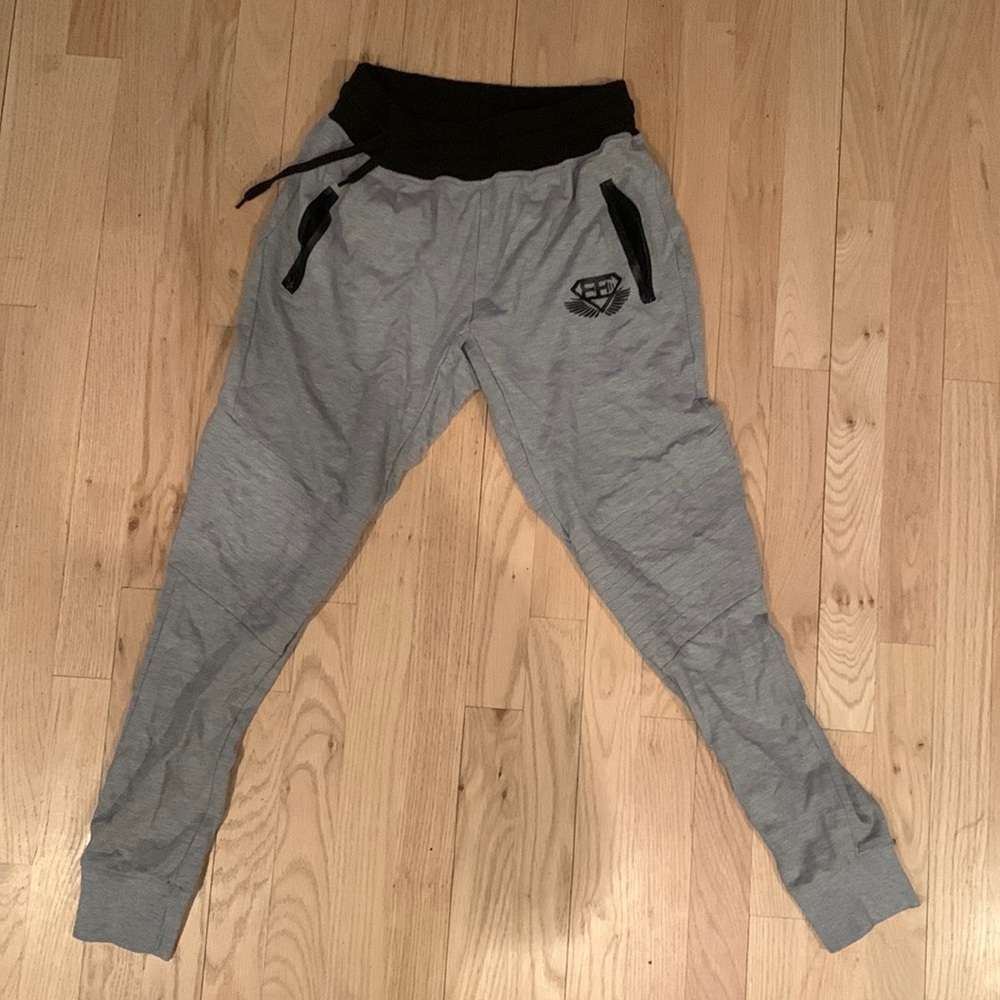 Vintage Gym Shark Joggers Gray